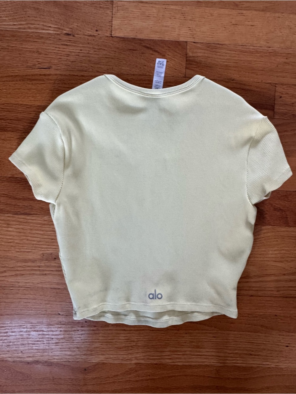 Alo Yoga Ribbed Cropped Short Sleeve Tee Women’s S Butter Yellow